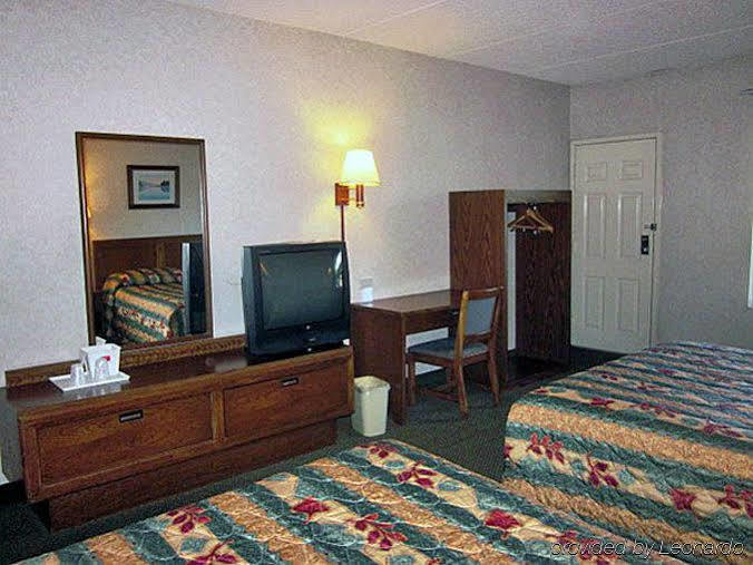 Smokies Inn & Suites Кодак Экстерьер фото